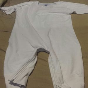 חליפה למבוגרים